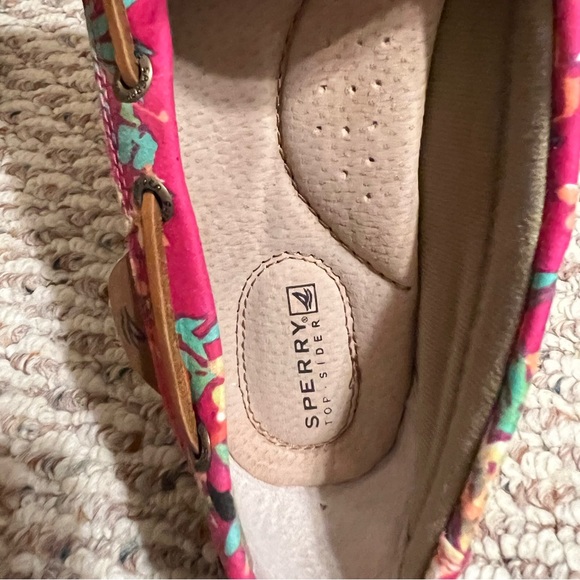 Gently worn Sperry Angelfish Boat Shoes - Picture 9 of 12
